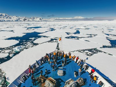 Sailing through the sea ice