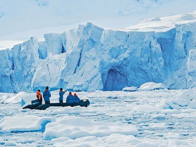 Hapag-Lloyd Cruises Zodiac