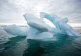 Stunning iceberg