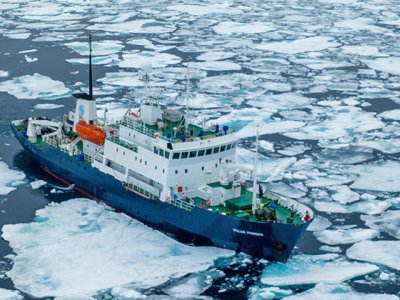 MV Polar Pioneer