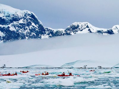 Antarctica Kayaking